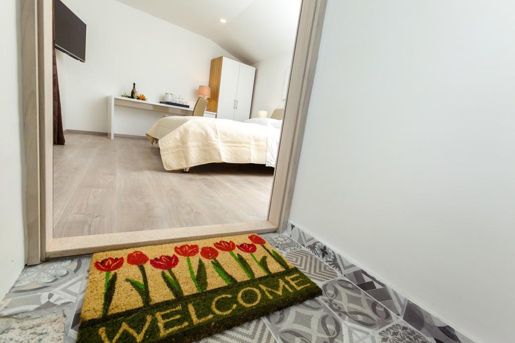 Apartments & Room Rollex Split Eksteriør billede
